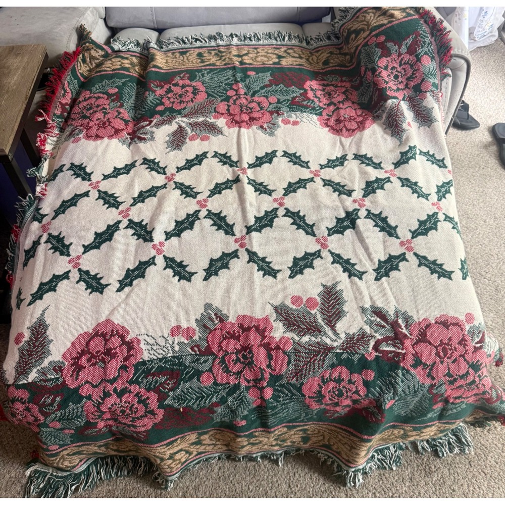 Crown Crafts Christmas Rose Holly Woven Tapestry Throw Blanket 43x60 Cotton USA
